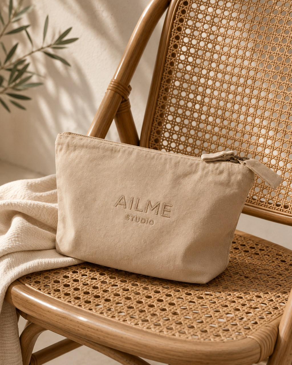 POCHETTE SIGNATURE AILME STUDIO